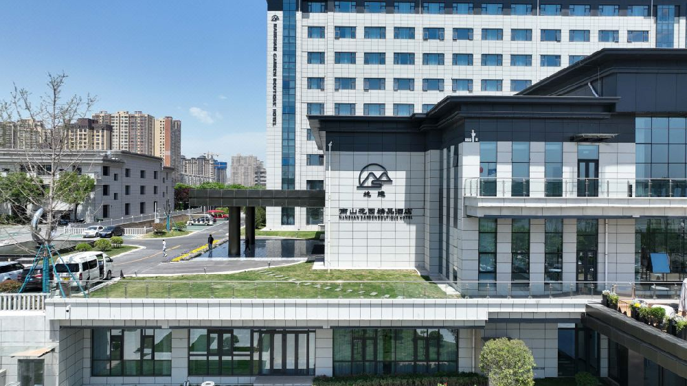 富平南山花園精品酒店主樓亮化工程